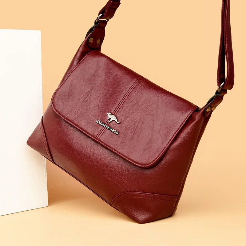 ZYB120 KAIDIFEINIROO - Timeless Leather Shoulder Bag with Elegant Buckle Detail