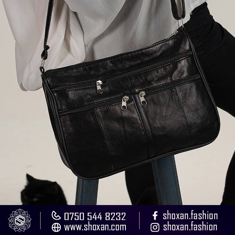 ZYB040 Sleek and Functional: Everyday Shoulder Bag