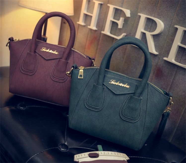 ZYB023 Timeless Elegance: Structured Leather Handbag