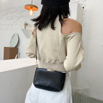 ZYB029 Sleek and Sophisticated: Shoulder Bag