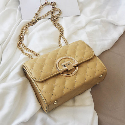 ZYB052 Timeless Elegance: Quilted Chain Shoulder Bag