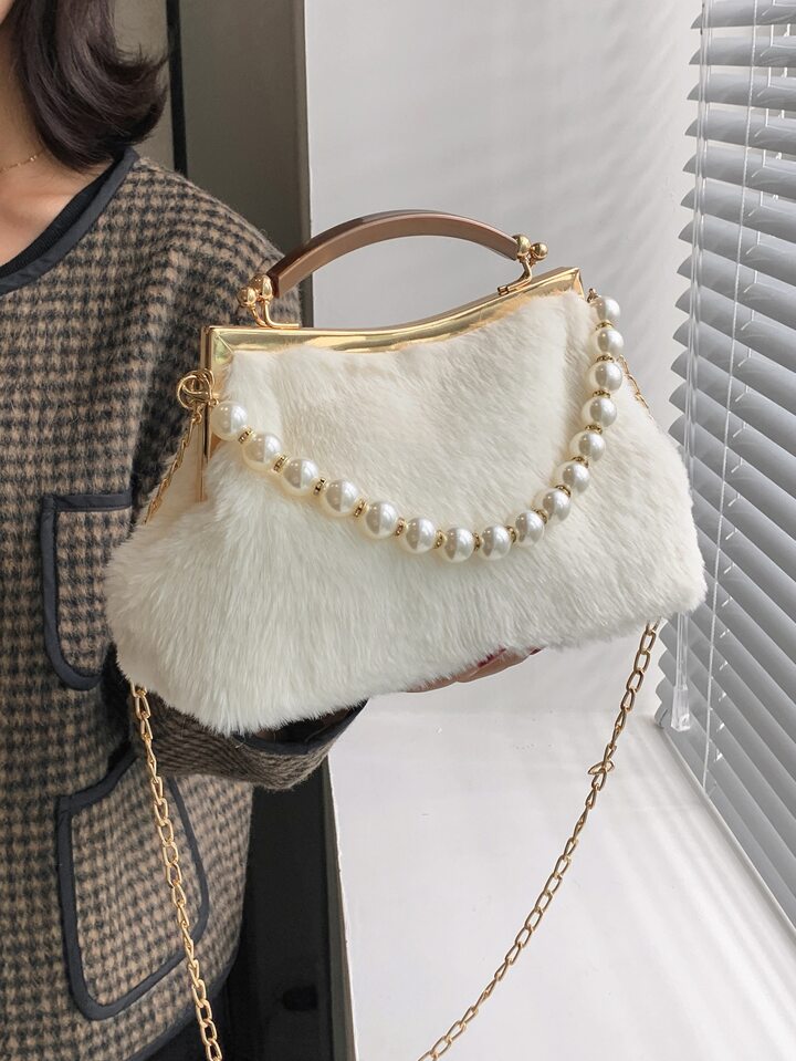 ZYB096 Chic and Cozy: Faux Pearl Decor Fluffy Square Bag