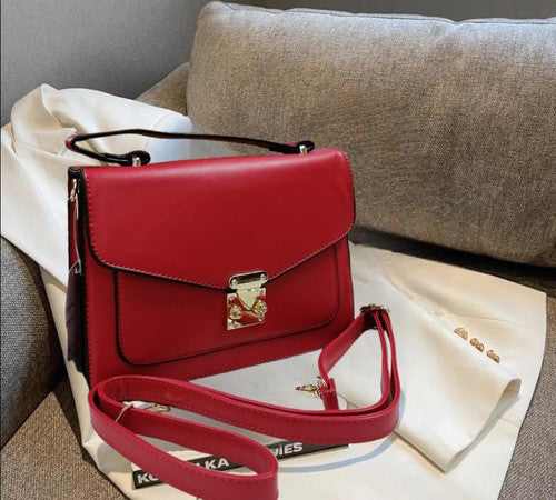 ZYB001 Sleek and Sophisticated White Purse