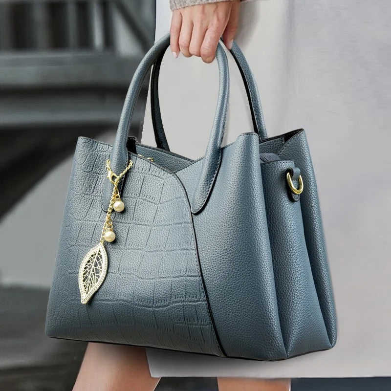 ZYB131 Luxurious Crocodile Print Handbag - Unleash Your Inner Fashionista