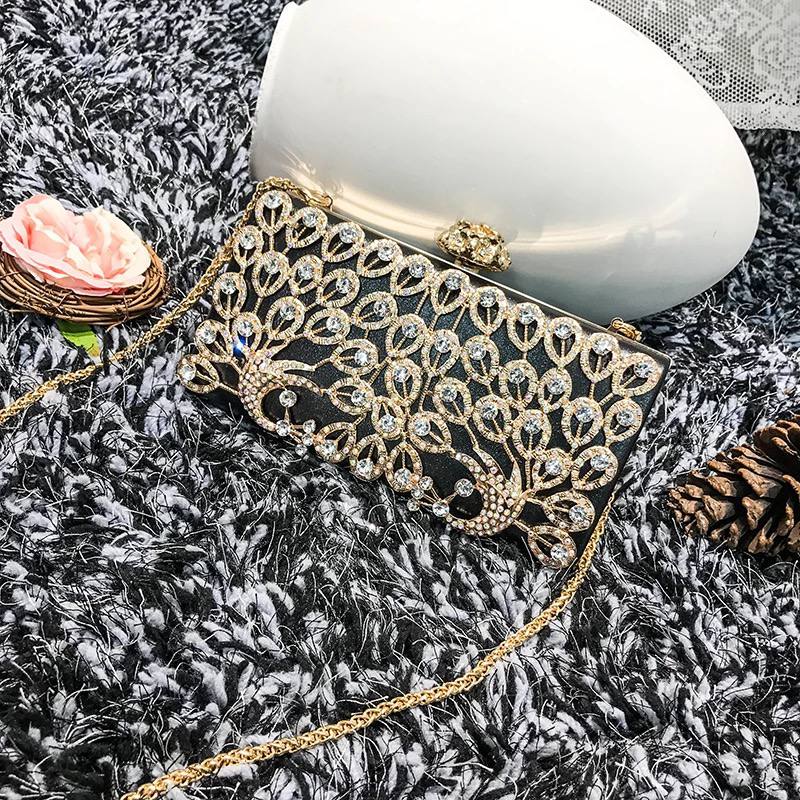 ZYB048 Regal and Elegant: Peacock Crystal Clutch