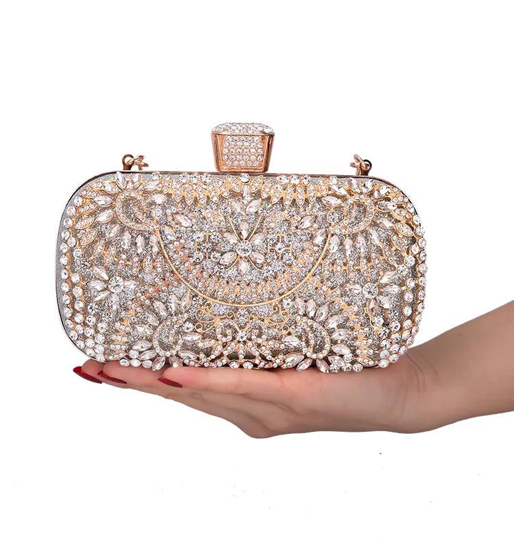 ZYB045 Glamorous and Sparkling: Crystal Clutch