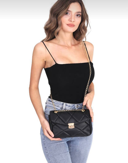 ZYB038 Chic and Compact: Mini Chain Shoulder Bag